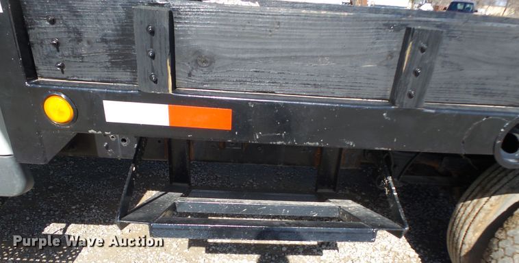 image for item DH7840 2012 International TerraStar flatbed truck