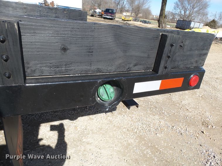 image for item DH7840 2012 International TerraStar flatbed truck