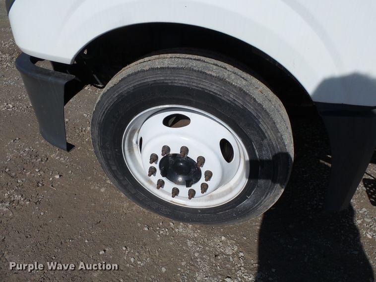 image for item DH7840 2012 International TerraStar flatbed truck