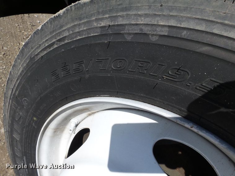 image for item DH7840 2012 International TerraStar flatbed truck