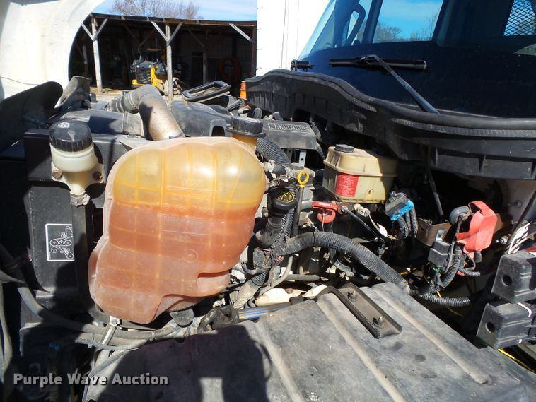 image for item DH7840 2012 International TerraStar flatbed truck