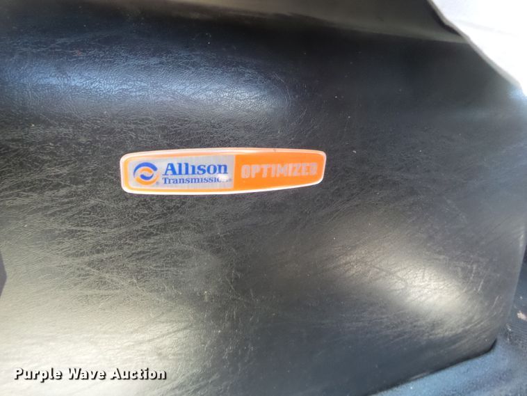 image for item DH7840 2012 International TerraStar flatbed truck