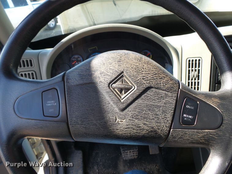 image for item DH7840 2012 International TerraStar flatbed truck