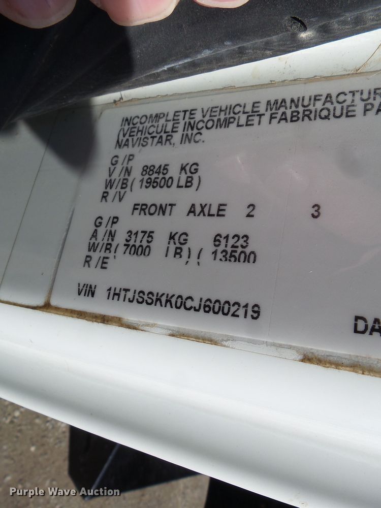 image for item DH7840 2012 International TerraStar flatbed truck