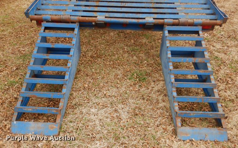 image for item DI2419 Road King 2X14 equipment trailer