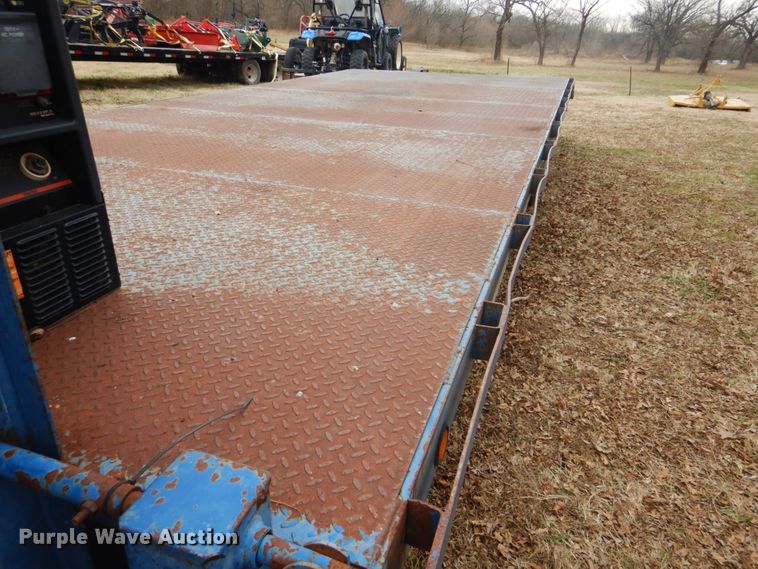 image for item DI2419 Road King 2X14 equipment trailer