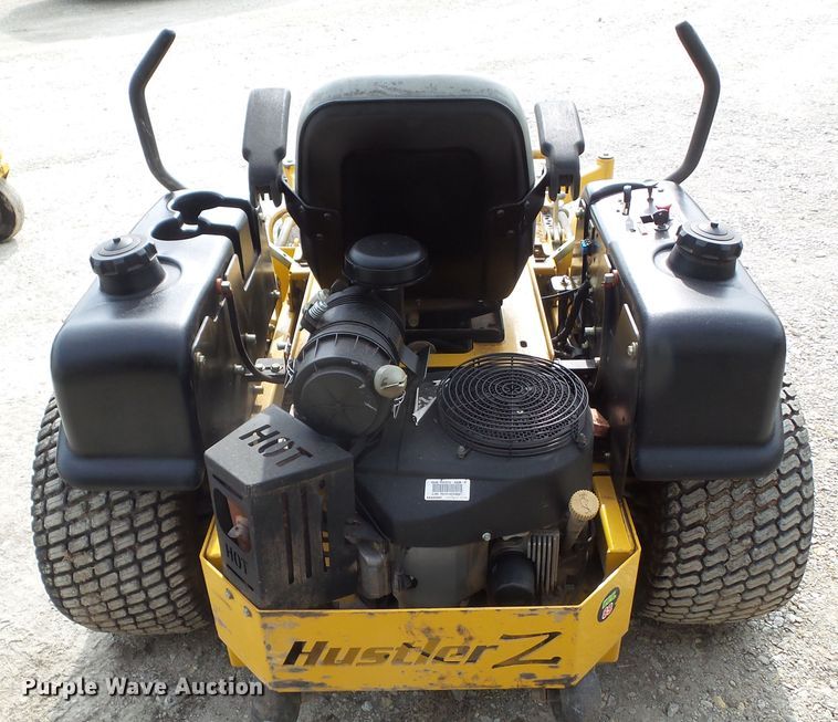 image for item EM9918 2007 Hustler Hustler Z 927772B ZTR lawn mower