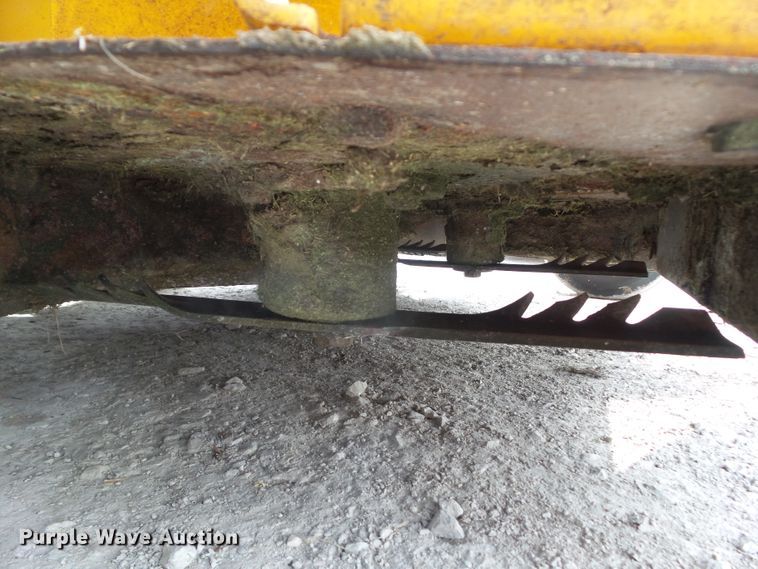 image for item EM9919 2006 Hustler Mini Z 927236 ZTR lawn mower