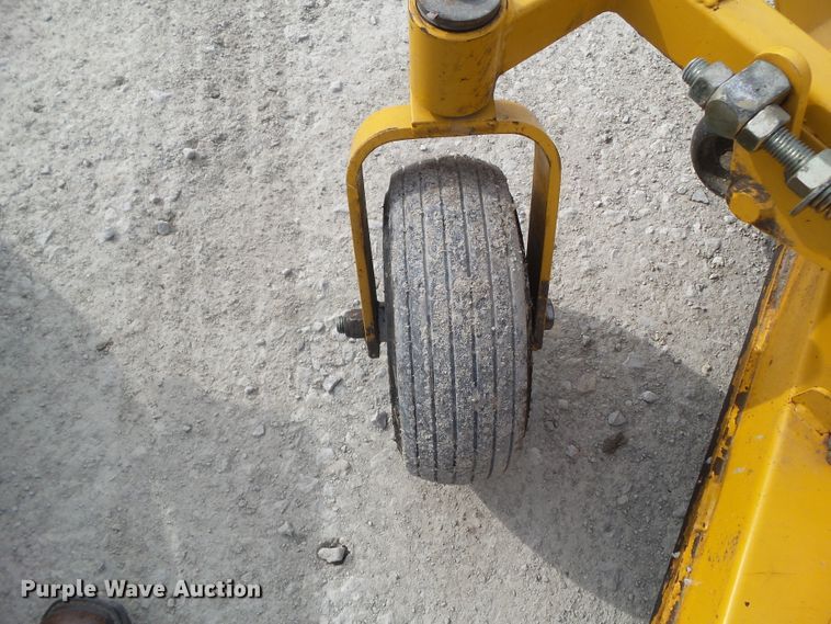 image for item EM9919 2006 Hustler Mini Z 927236 ZTR lawn mower