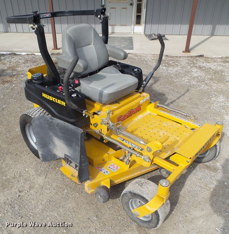 image for item EM9920 2014 Hustler FasTrak 932822 ZTR lawn mower