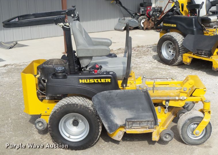 image for item EM9920 2014 Hustler FasTrak 932822 ZTR lawn mower