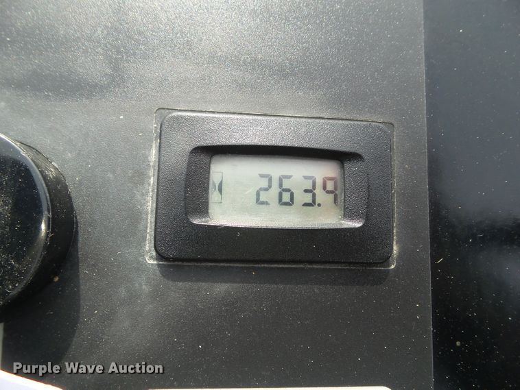 image for item EM9920 2014 Hustler FasTrak 932822 ZTR lawn mower