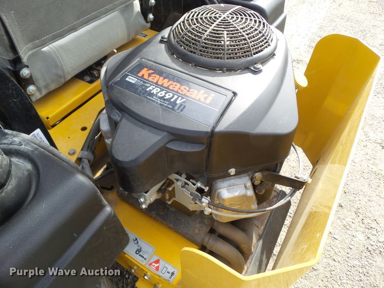 image for item EM9920 2014 Hustler FasTrak 932822 ZTR lawn mower