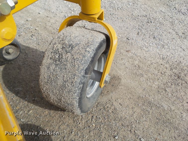 image for item EM9920 2014 Hustler FasTrak 932822 ZTR lawn mower