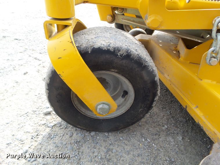 image for item EM9920 2014 Hustler FasTrak 932822 ZTR lawn mower