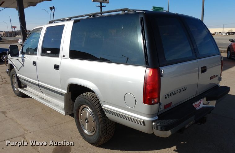 image for item ER9940 1993 GMC Suburban 2500 SUV