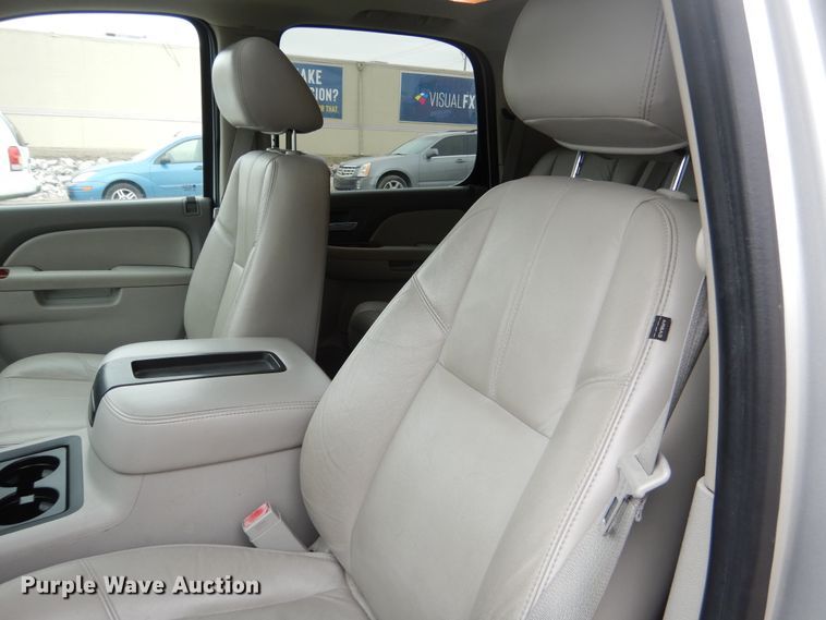 image for item ES9518 2011 Chevrolet Tahoe LT SUV