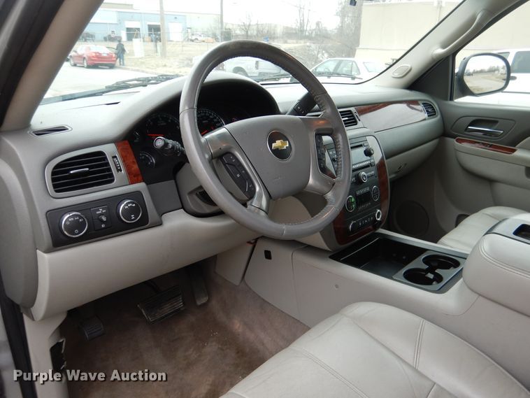 image for item ES9518 2011 Chevrolet Tahoe LT SUV