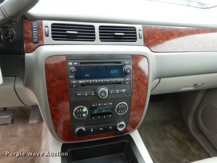 image for item ES9518 2011 Chevrolet Tahoe LT SUV