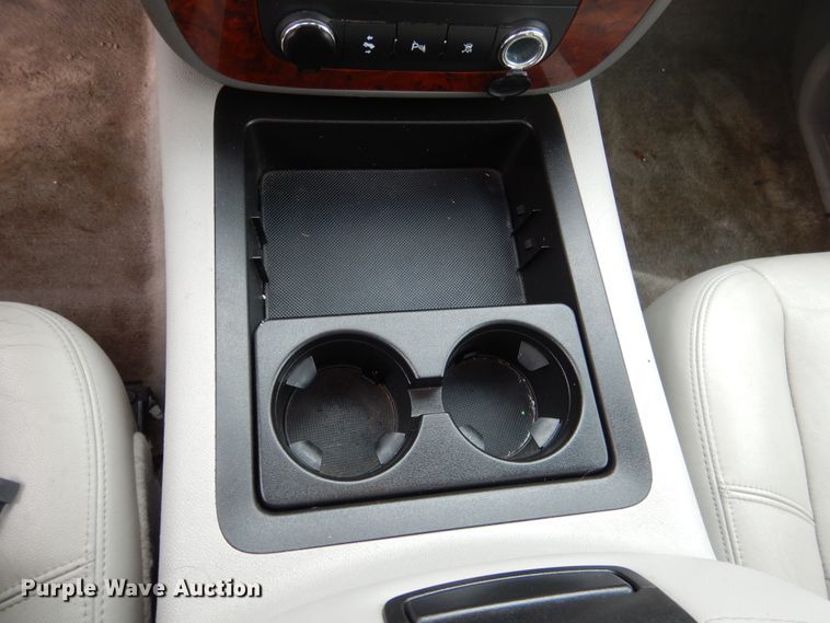 image for item ES9518 2011 Chevrolet Tahoe LT SUV