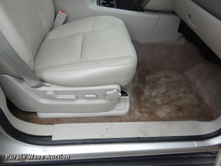 image for item ES9518 2011 Chevrolet Tahoe LT SUV