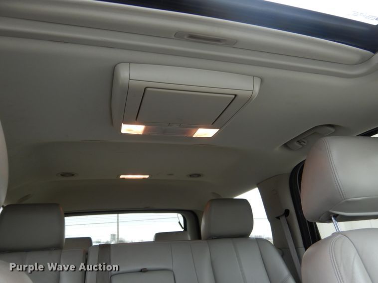 image for item ES9518 2011 Chevrolet Tahoe LT SUV