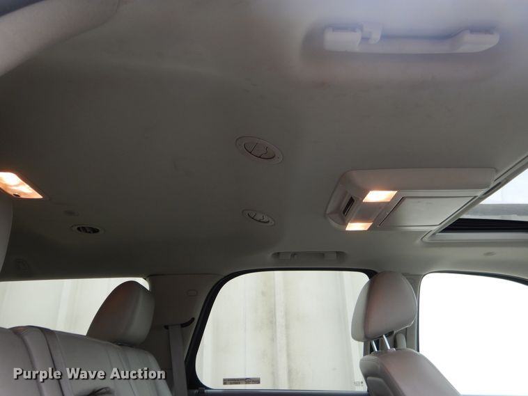 image for item ES9518 2011 Chevrolet Tahoe LT SUV