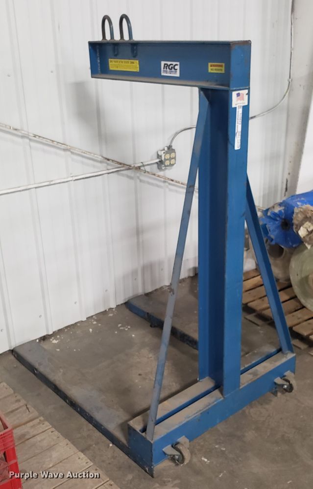 image for item EZ9074 RGC crane forks