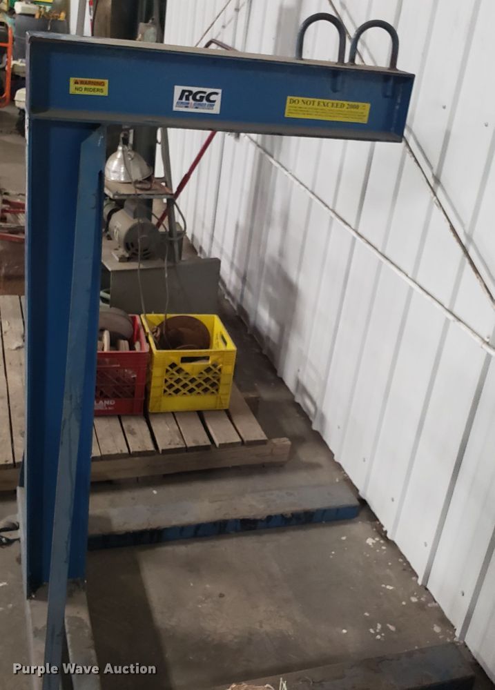 image for item EZ9074 RGC crane forks