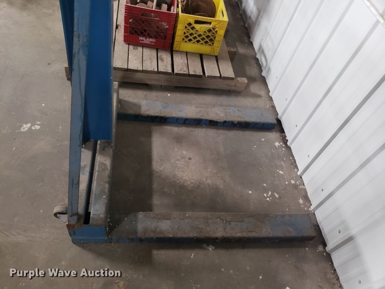 image for item EZ9074 RGC crane forks