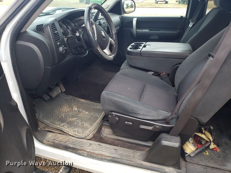 image for item EZ9078 2009 Chevrolet Silverado 1500 Ext. Cab pickup truck