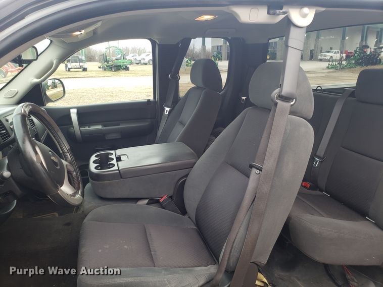 image for item EZ9078 2009 Chevrolet Silverado 1500 Ext. Cab pickup truck