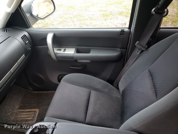 image for item EZ9078 2009 Chevrolet Silverado 1500 Ext. Cab pickup truck