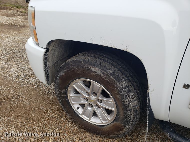 image for item EZ9078 2009 Chevrolet Silverado 1500 Ext. Cab pickup truck