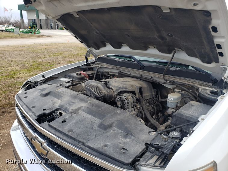 image for item EZ9078 2009 Chevrolet Silverado 1500 Ext. Cab pickup truck