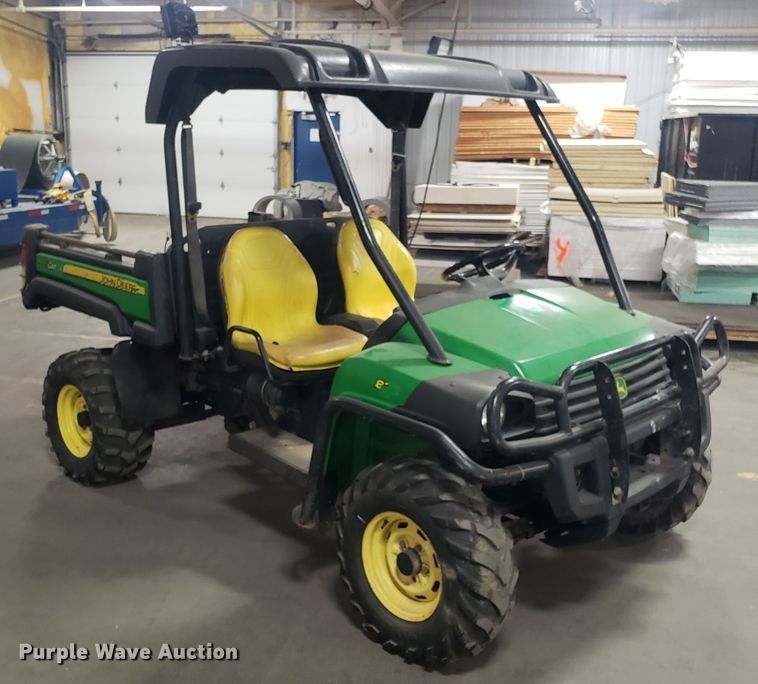 image for item EZ9084 John Deere Gator 825i utility vehicle