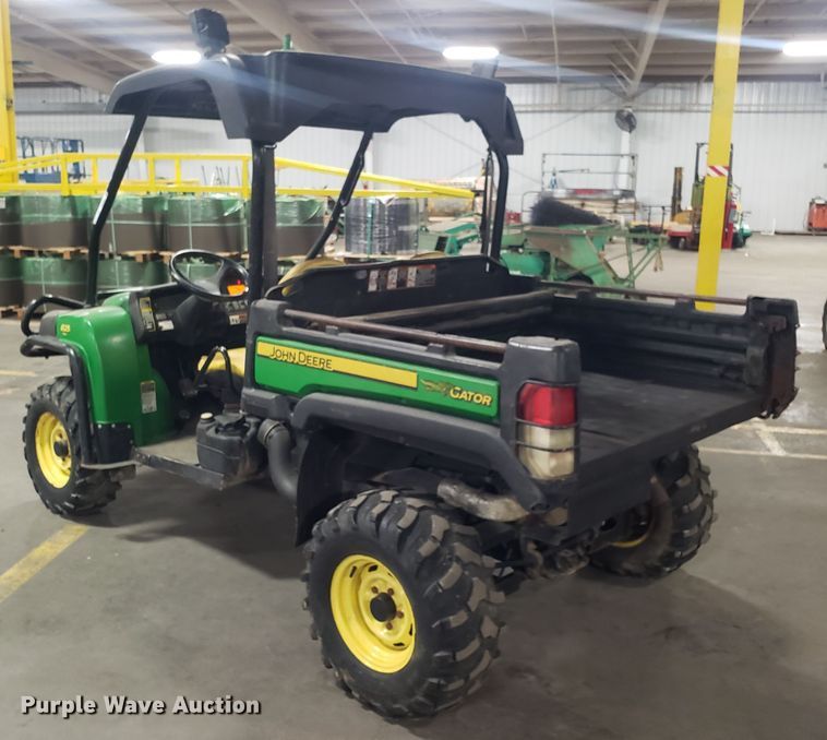 image for item EZ9084 John Deere Gator 825i utility vehicle