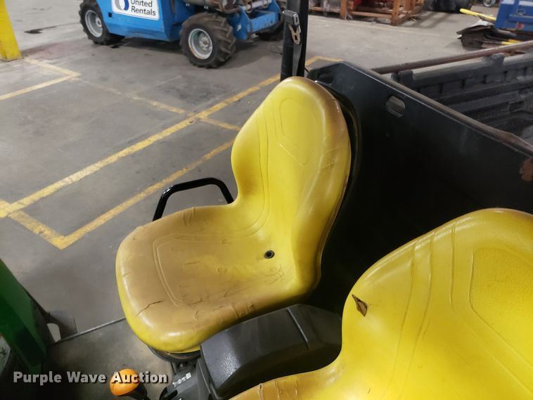 image for item EZ9084 John Deere Gator 825i utility vehicle