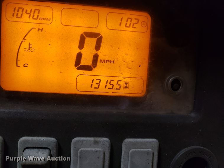 image for item EZ9084 John Deere Gator 825i utility vehicle