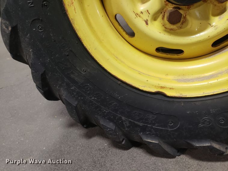 image for item EZ9084 John Deere Gator 825i utility vehicle