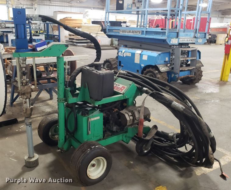 image for item EZ9089 Garlock 2120 Commander airless sprayer