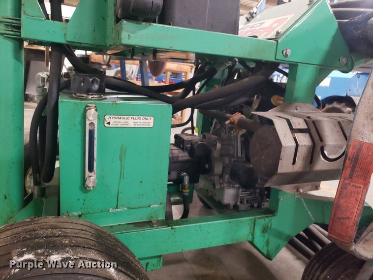 image for item EZ9089 Garlock 2120 Commander airless sprayer