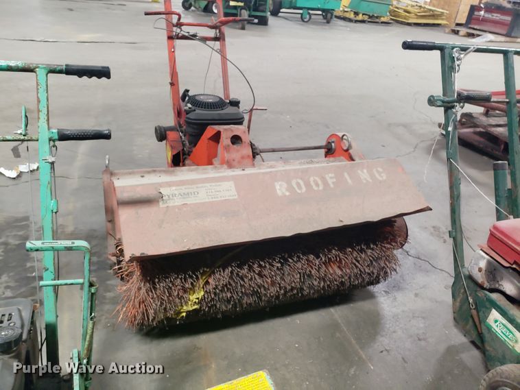 image for item EZ9090 (3) brooms