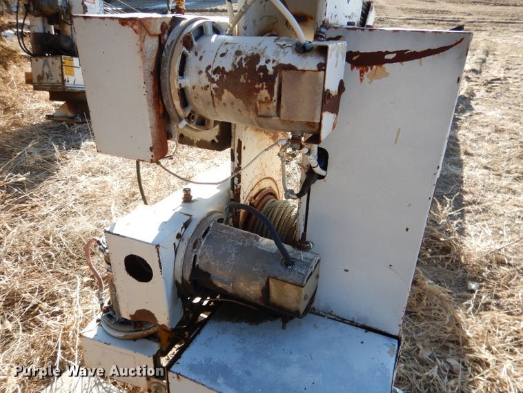 image for item FA9333 Auto Crane 6006 crane