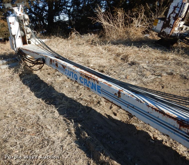 image for item FA9333 Auto Crane 6006 crane