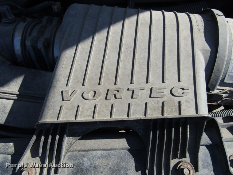 image for item FD9371 2002 GMC Savana G3500 box truck