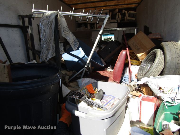 image for item FD9373 1994 Ford Econoline E350 box truck