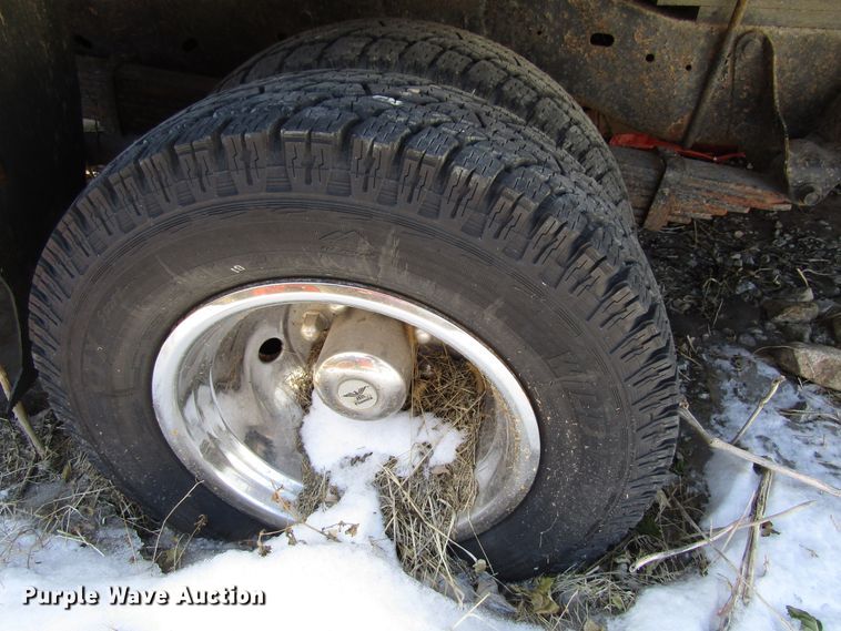 image for item FD9373 1994 Ford Econoline E350 box truck