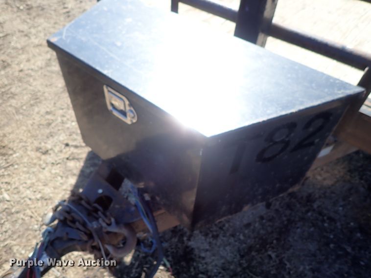 image for item FF9477 2011 Buck Dandy utility trailer