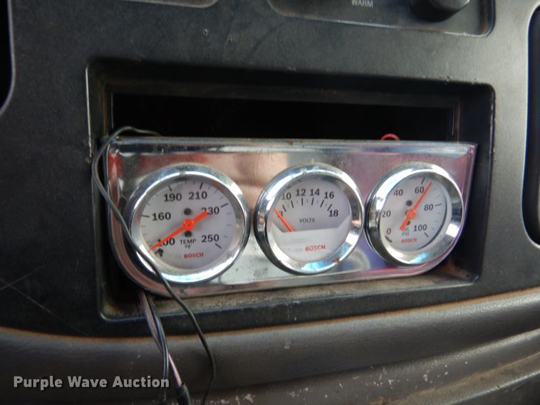 image for item FG9997 1997 Ford E350 box truck